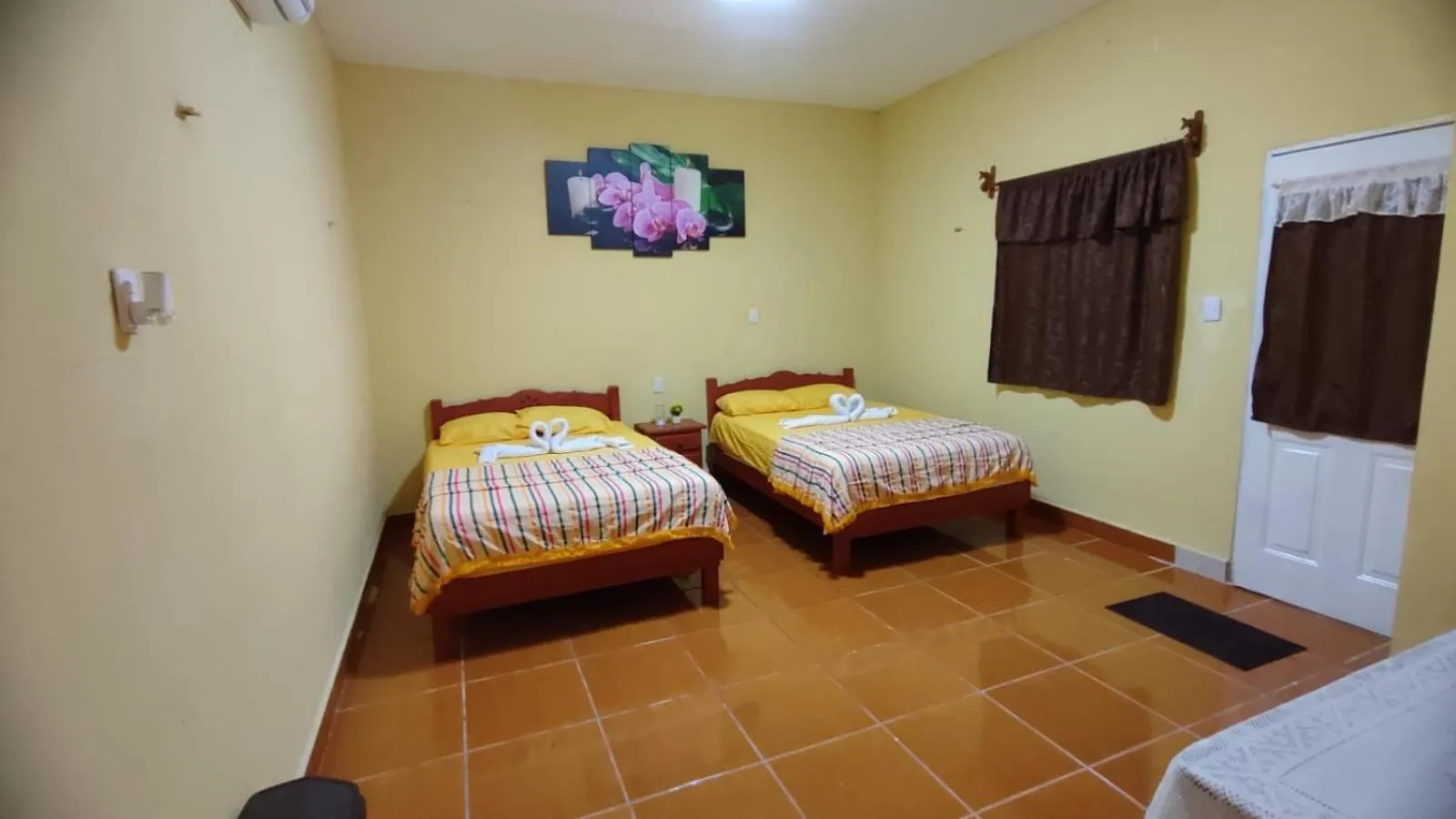 Hotel Laguna Coba